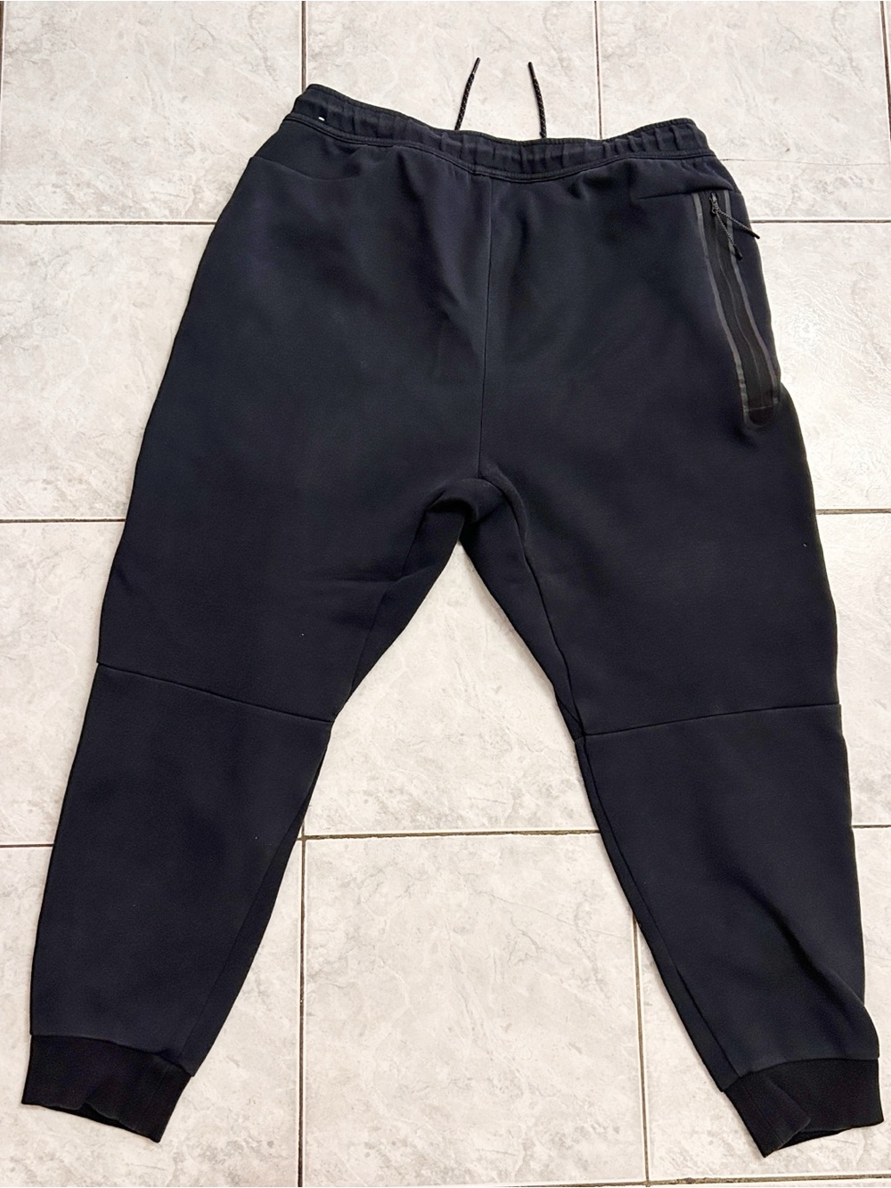 Nike Tech Fleece Jogger Sweatpants Black Sz XL - Picture 3 of 3